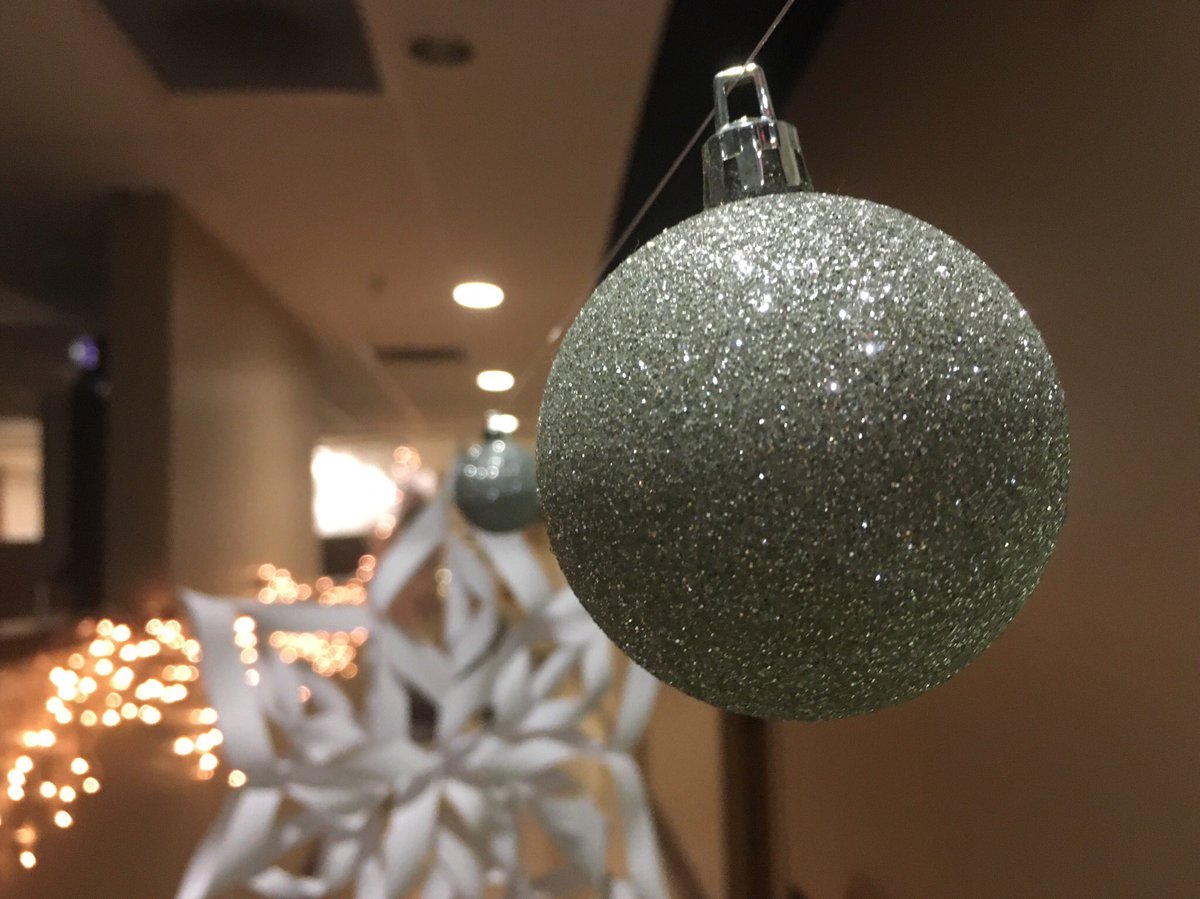 LNSTEM2018's tweet photo. Sneak peek of the “Holiday Camp at the Station!” Register for the event at https://t.co/Q25kdJK2y0 https://t.co/4XVwhaRkV0