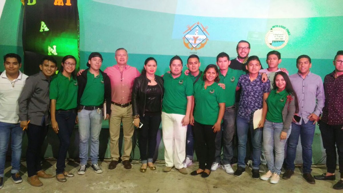 lnetomartinez's tweet photo. Gracias al @MTprogreso y a los jóvenes de MJM progreso por la invitación #unidadprogreso https://t.co/khMSm3U85t
