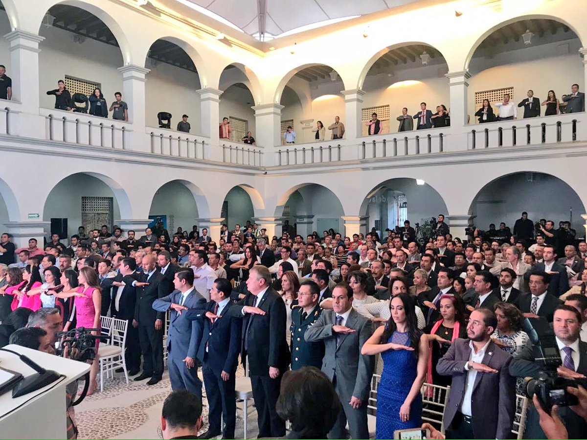 pudgypennguins's tweet photo. Un gusto haber asistido al #2doInforme de labores de nuestro compañero @CuauhtemocBco Alcalde de @CuernavacaGob y próximo gobernador de este maravilloso estado.

Gracias a todo el equipo de @PesMorelosof que encabeza @jlborbolla por su amable recibimiento 👍🏼 https://t.co/CIv7LliPjm