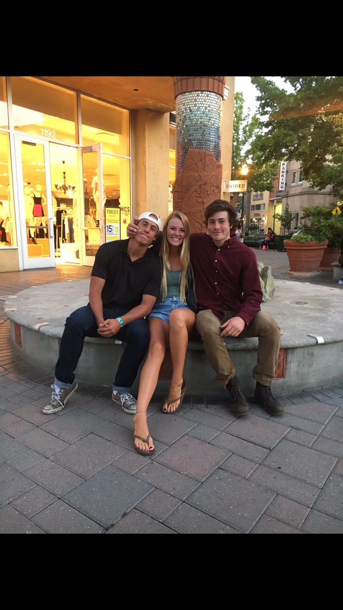 Cole_French2's tweet photo. Happy birthday cat can’t wait to celebrate and make more memories love ya @cathal_roberts https://t.co/vdRl24AlBA