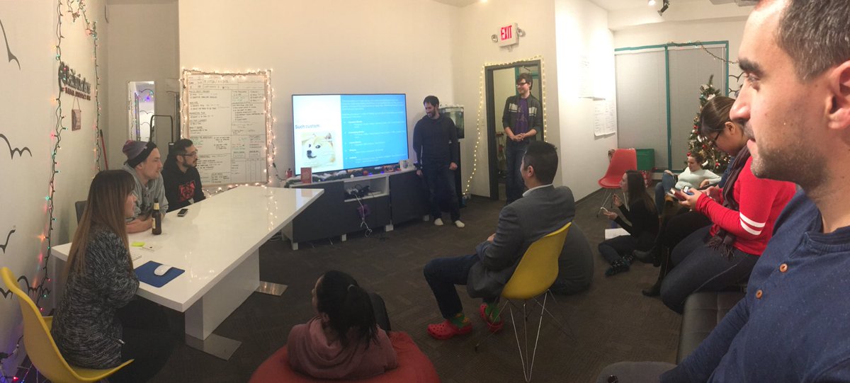 jarvsky's tweet photo. P2P presentation about a new web development @ballisticarts https://t.co/MOHkN84gpT