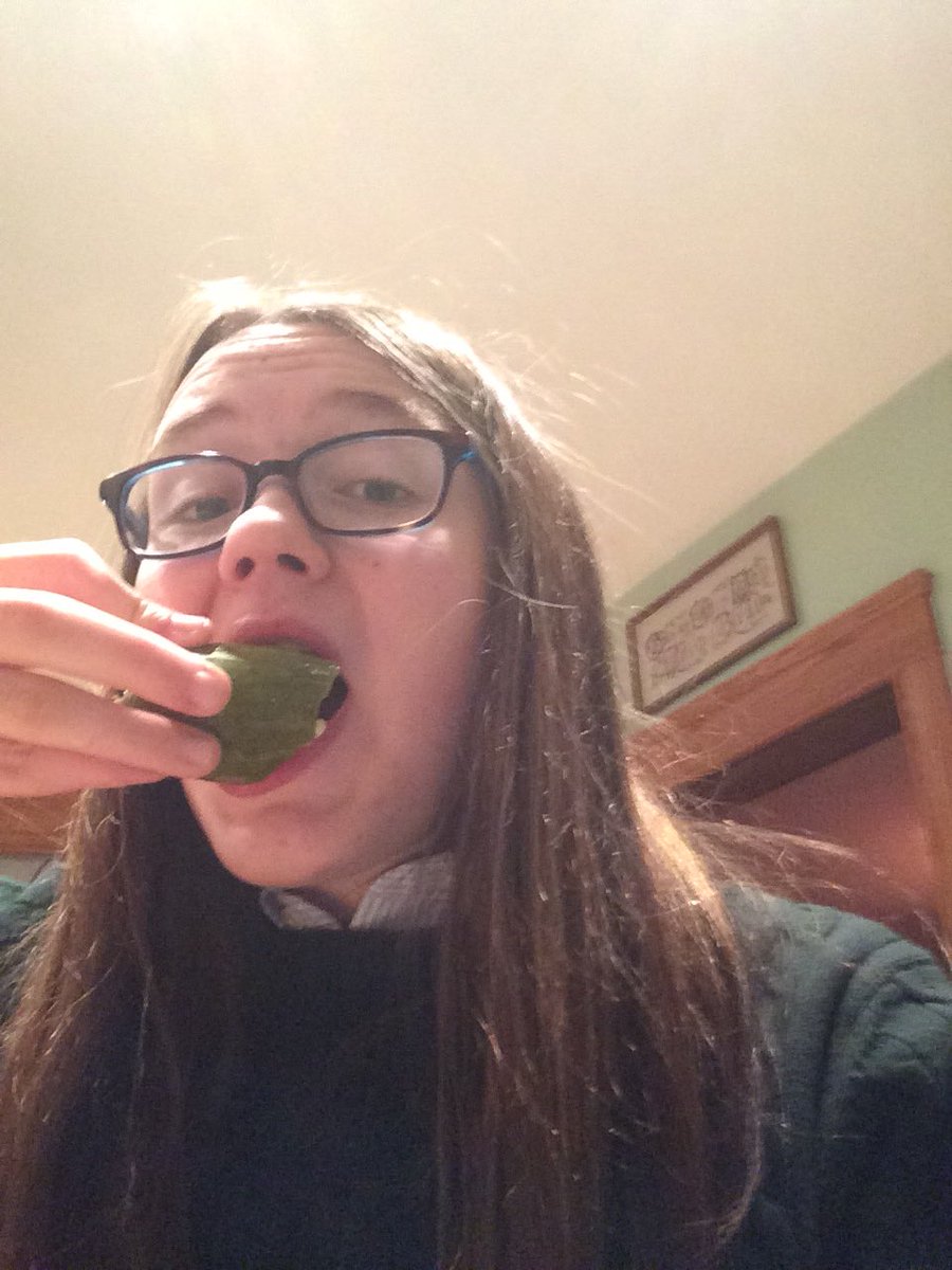 TheTasteBuds3's tweet photo. Friday pickle. I should make that a hashtag @GeneSausageShop https://t.co/AVn6gtMkFV