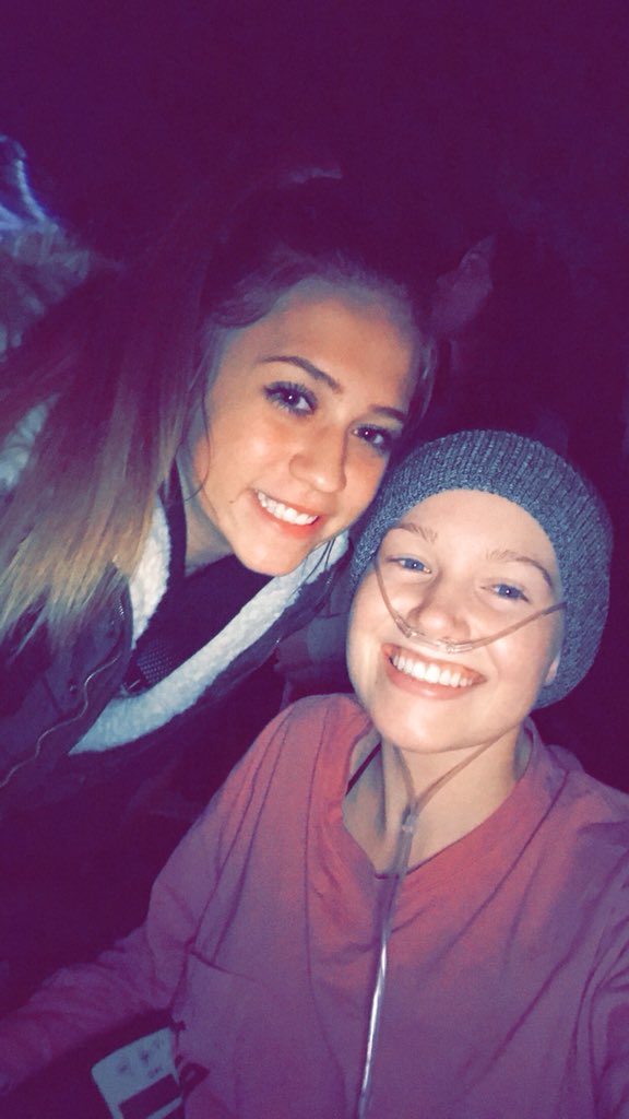 BrendleKaidence's tweet photo. i love you so much, you mean everything to me. please pray for emily. https://t.co/tb3v7JMxuS