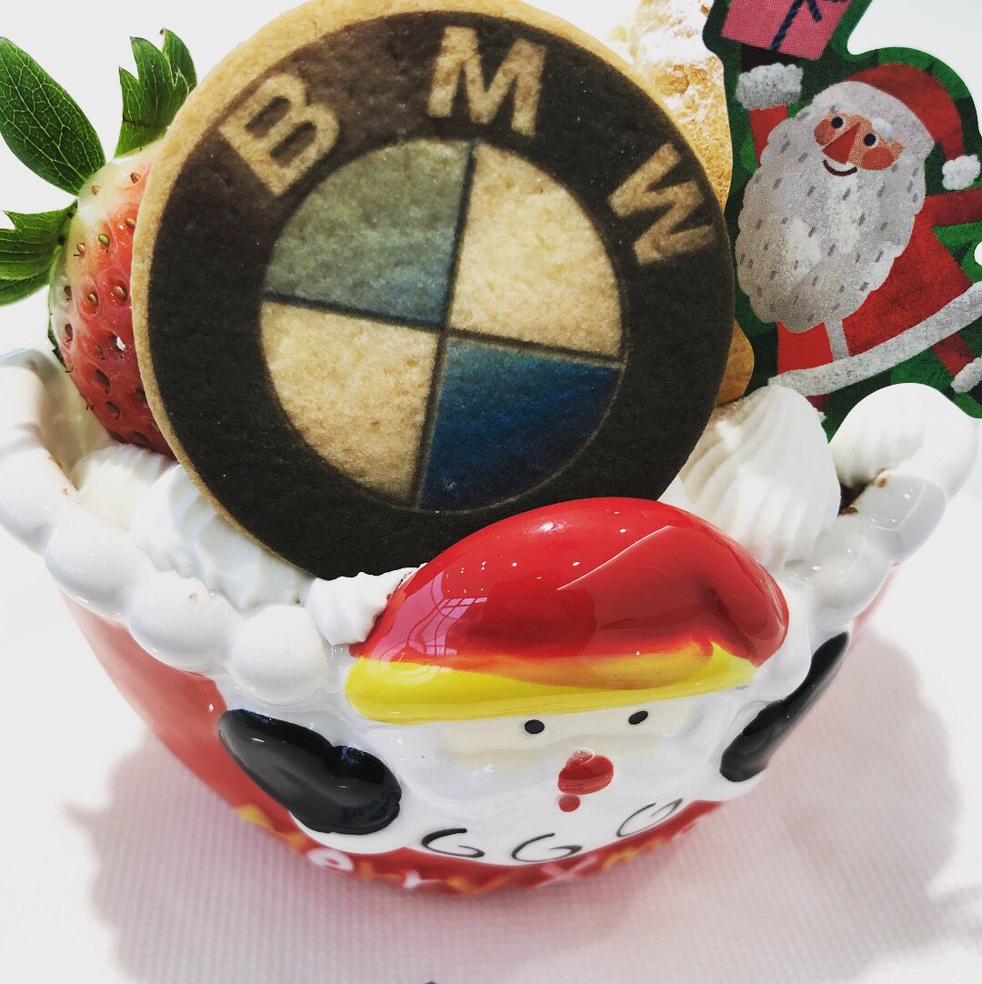 Bmw Mini正規ディーラー アルコン 土日限定 Xmasケーキ 出雲市恵季様に特別に作って頂きました 今日 明日のみのご提供です 皆様どうぞお越し下さいませ ﾟ Bmw Alcon Mini Alcon 恵季 クリスマスケーキ