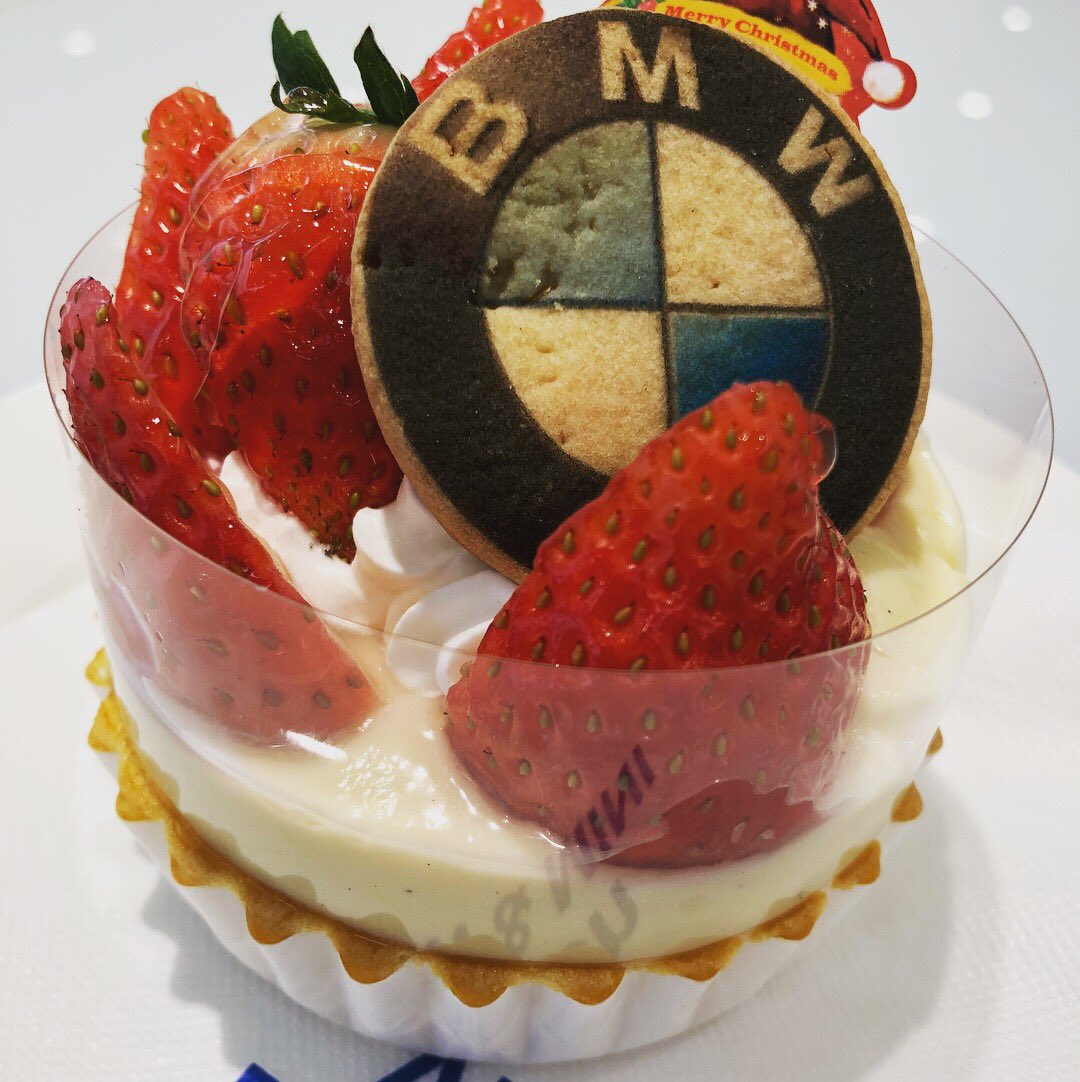 Bmw Mini正規ディーラー アルコン A Twitteren 土日限定 Xmasケーキ 出雲市恵季様に特別に作って頂きました 今日 明日のみのご提供です 皆様どうぞお越し下さいませ ﾟ Bmw Alcon Mini Alcon 恵季 クリスマスケーキ