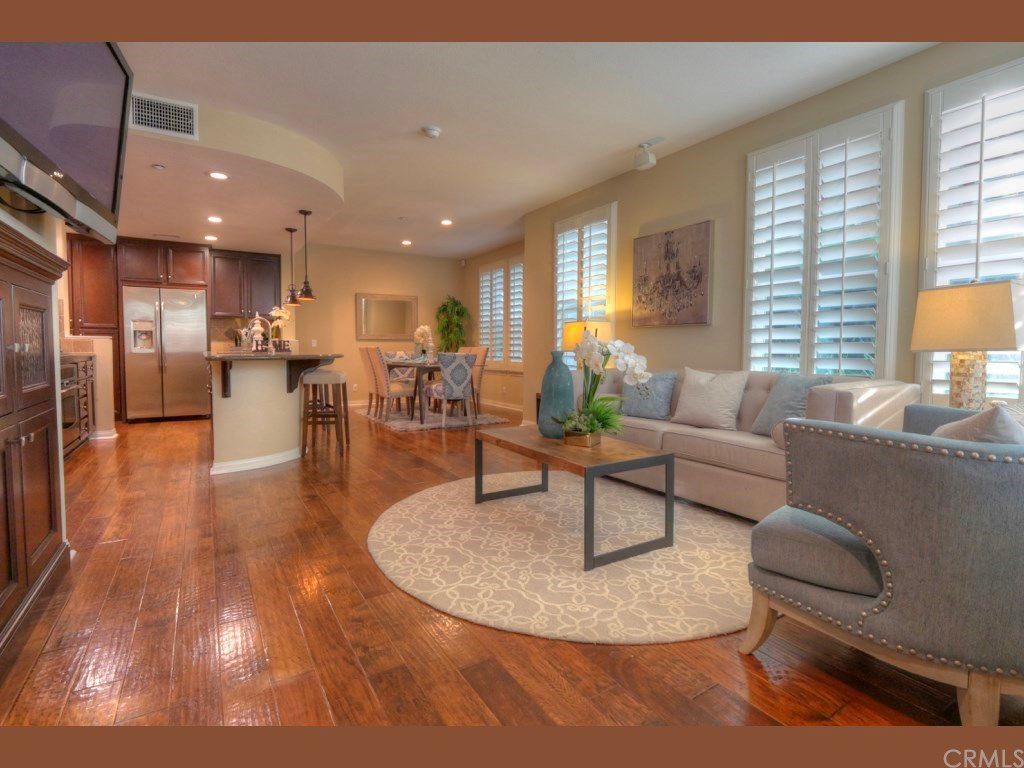 ListWellRealty's tweet photo. OPEN HOUSE - Won't last long on the market! #AlisoViejo Sat/Sun 12/16 (noon - 3pm), 12/17 (1-4pm) https://t.co/oMCPbTc0Hk https://t.co/VG8WmYAchx