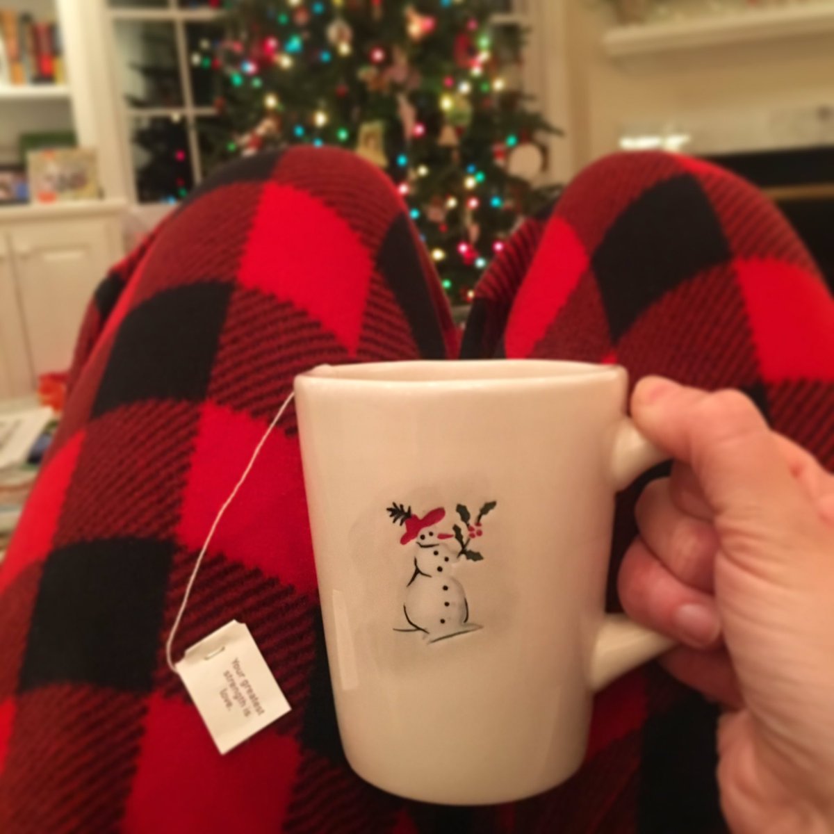 Oh_ArtStudio's tweet photo. Relaxing after a crazy week!! But so thankful for all the love and gifts I received this week!! ❤️❤️ #thankful #blessed #breakishere https://t.co/b9X3rh1gcJ
