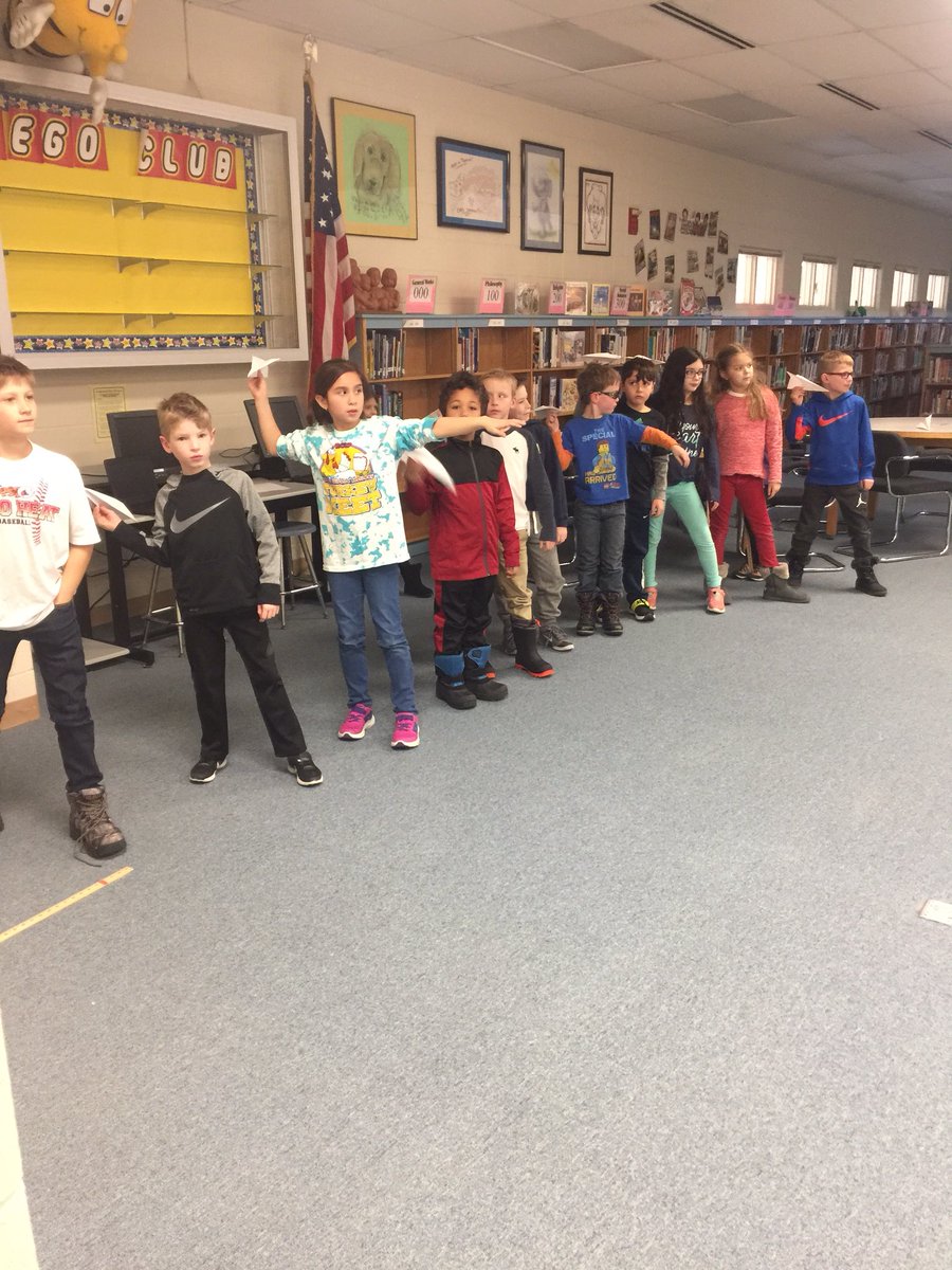 FortMeigs2's tweet photo. Metric measurement fun! How far will our paper airplanes fly? #FortMeigsLearns #PerrysburgSchools #secondgraderules https://t.co/aA1pNTnE6E