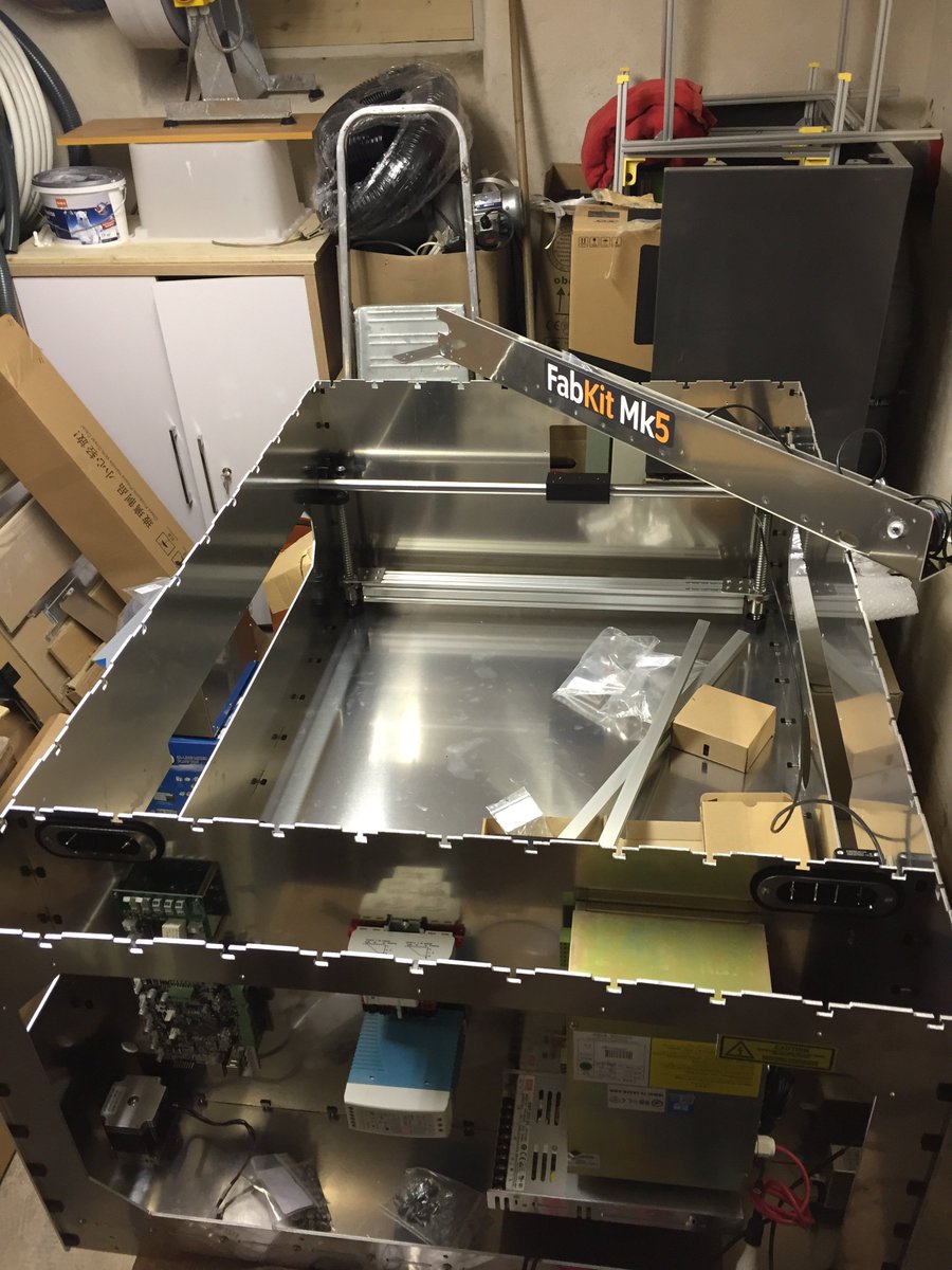 Maddi_EF's tweet photo. Genug fΓΌr heute - das Fabkit vom @makerspace_ef ist bis Stage 3 gebaut.
@FabCreator #Mk5 #fabkit Bis Weihnachten wird das noch sportlich. https://t.co/xkRBTAUYFM