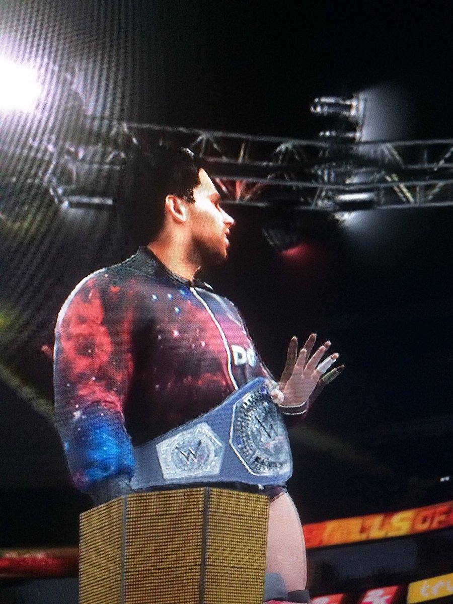 AureliieRollins's tweet photo. In #WWE2K18 I finally give @NoamDar what he deserves the Cruiserweight Championship #Cruiserweight #CruiserweightDivision #205Live #NoamDar #NoPinkyNoParty https://t.co/zRExshudc1