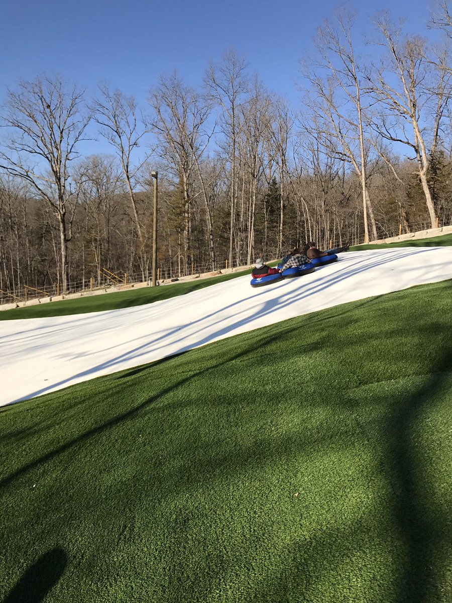 houstonk07's tweet photo. How does BI celebrate the upcoming Christmas break? At Wolfe Mountain Snow Plex! #birocks #tubingisfun #itgoesreallyfast https://t.co/Azmve0pZh4