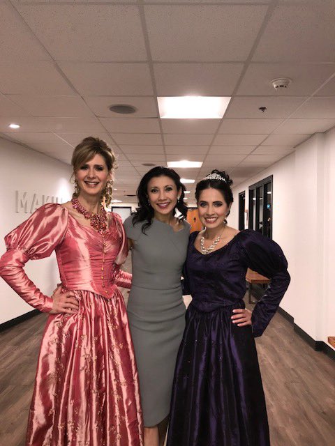 YvonneSchalle's tweet photo. About to take the stage @coleenchristie for a cameo @GohBallet #Nutcracker https://t.co/vgtWDeQTap