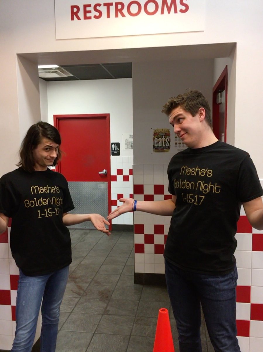 kinsellaaiden's tweet photo. ;) #mashasgoldennight https://t.co/H4eDUUh2Zv