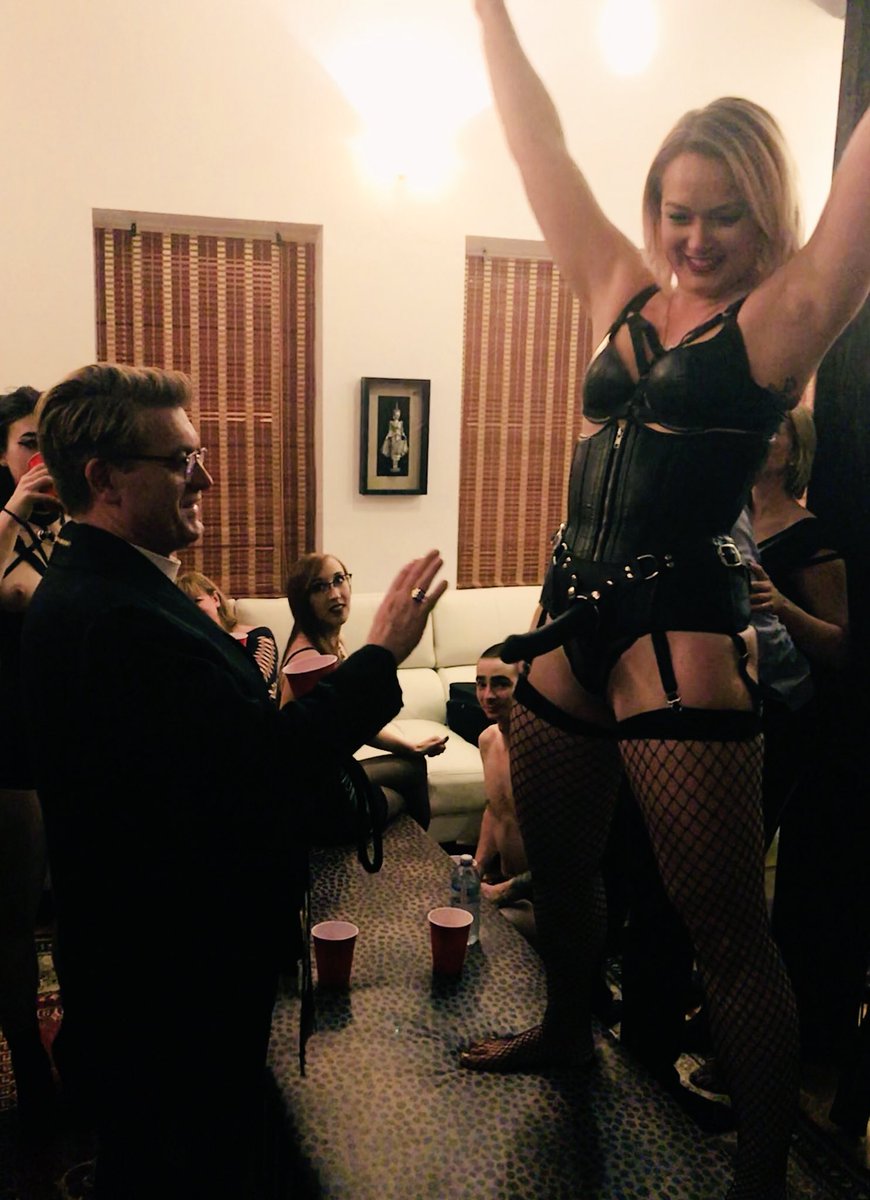 Miss_AvaRose's tweet photo. The Reverend @kingpinchic blessing my #holycock on this blessed #Evilinc Holiday Party #praisethelord #strapon #tistheseason #ProDomme https://t.co/307RbOb6Xe