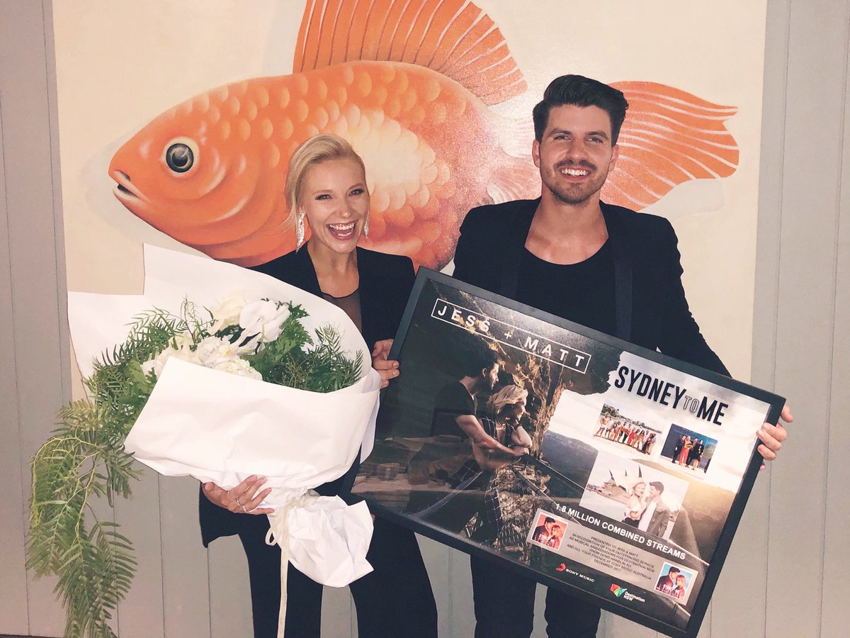JessAndMatt's tweet photo. #SydneyToMe hits 1.8 Million combined streams and becomes the first Australian Artist Mandarin release into Asia β€οΈ Thank You @SonyMusicAU ππ½ https://t.co/25mlZMJzU6