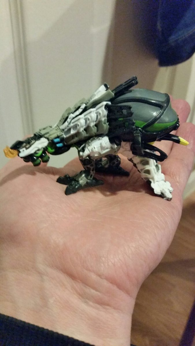 kmack8's tweet photo. @Guerrilla got my first two horizon @OriginalFunko mystery minis! #sawtooth #bellowback https://t.co/Szqje6WCAw