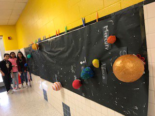 APerera8's tweet photo. @AJacksonElem @pedrorgar @mjherrera705 @sylviaibarra5 @csaldivar76 @McAllenISD #scienceisfun #desteamber #solarsystem https://t.co/0kNR2pYSTS