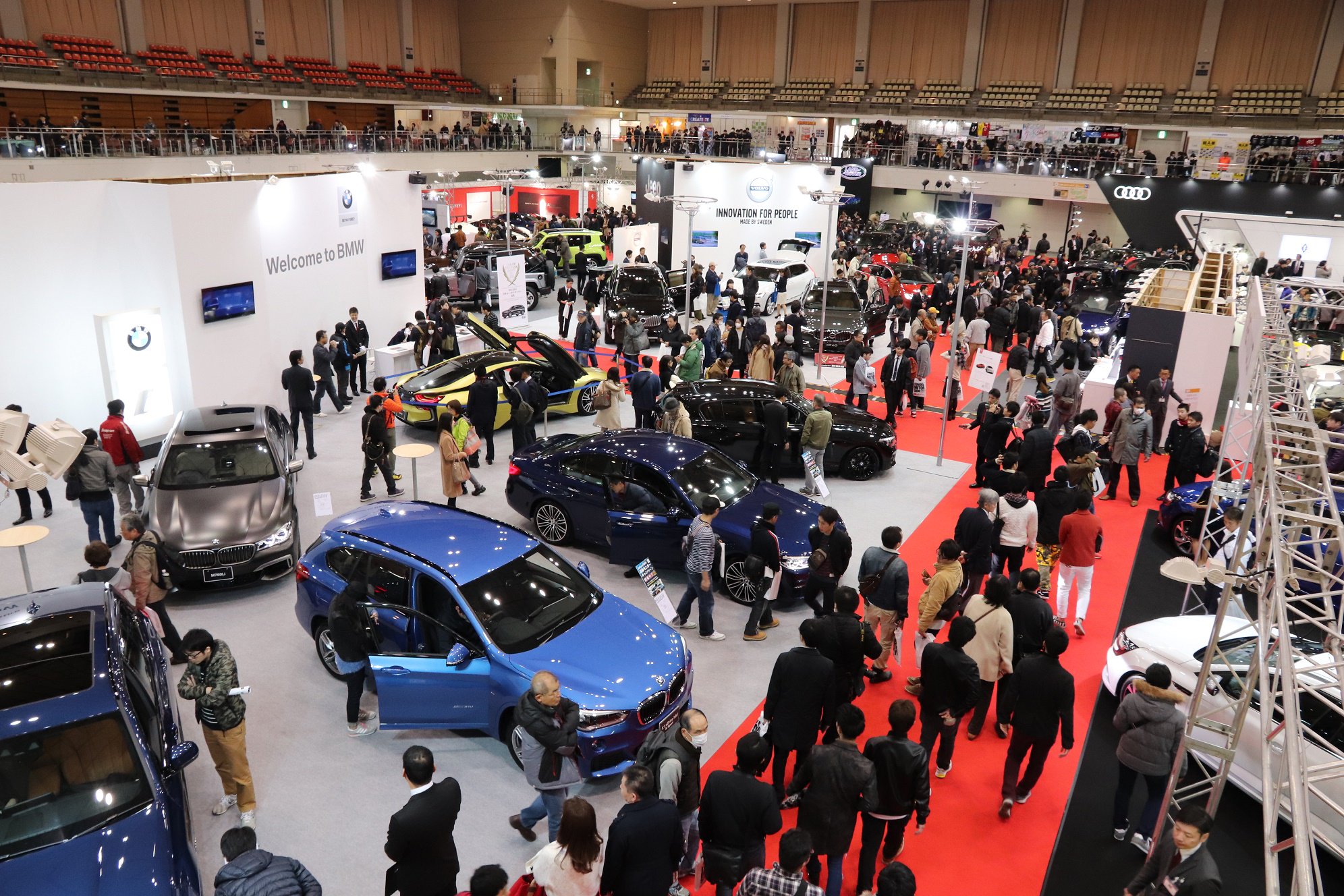 福岡モーターショー A Twitteren 福岡国際センター会場では輸入車 バイクを中心に展示してます ２fではカー用品販売コーナーやグルメコーナーなど様々なブースが出店中です 福岡モーターショー 輸入車 福岡国際センター T Co Uoyruusc Twitter