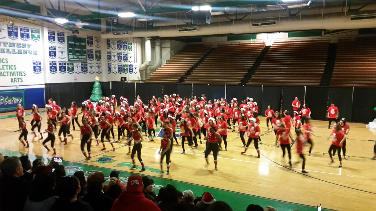 Green Valley Hs On Twitter Walking In A Winter Wonderland Dance