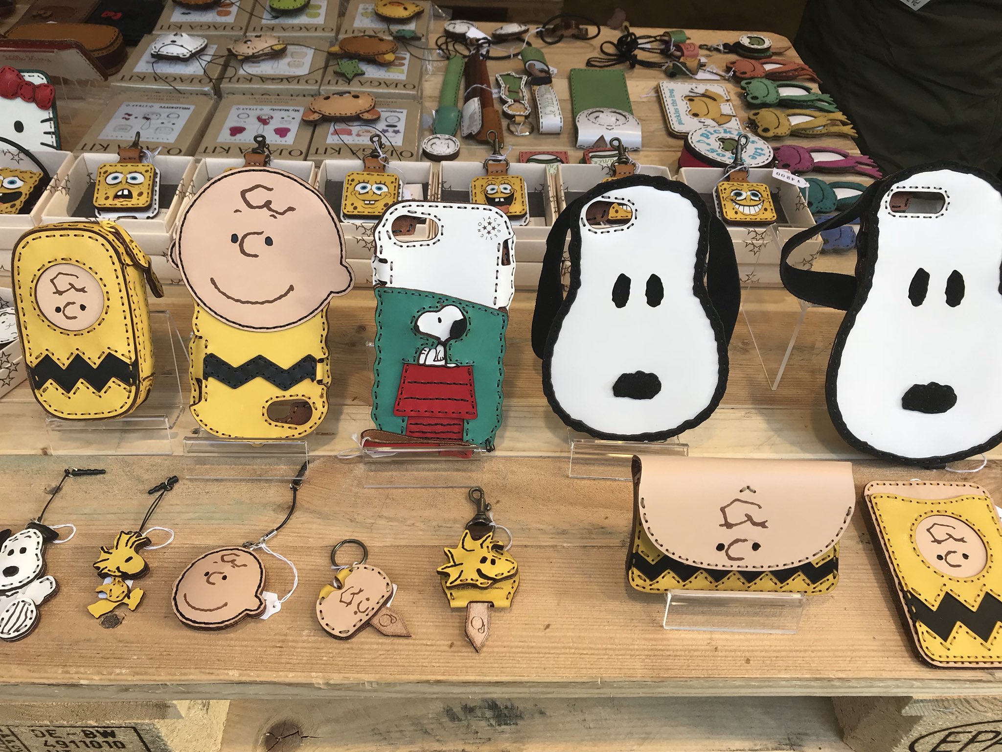 吉祥寺parco A Twitter スヌーピーコラボが人気です スヌーピー チャーリーブラウン ピーナッツ オジャガデザイン