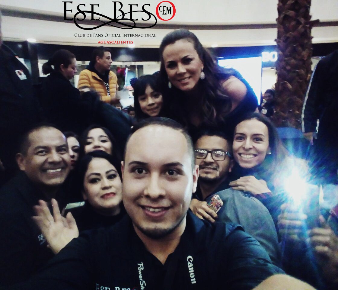 EseBesoCdmxEM's tweet photo. @EdithMarquezL Gracias Edith por siempre darnos tiempo para saludar a tu mejor Club de Fans de todos los tiempos, #EseBesoInternacional
#EseBesoAguascalientes "Una Gran Sede de Vanguardia"
#ApoyoaIncondicional #SiempreContigoEdith https://t.co/GS5P3Dkp83