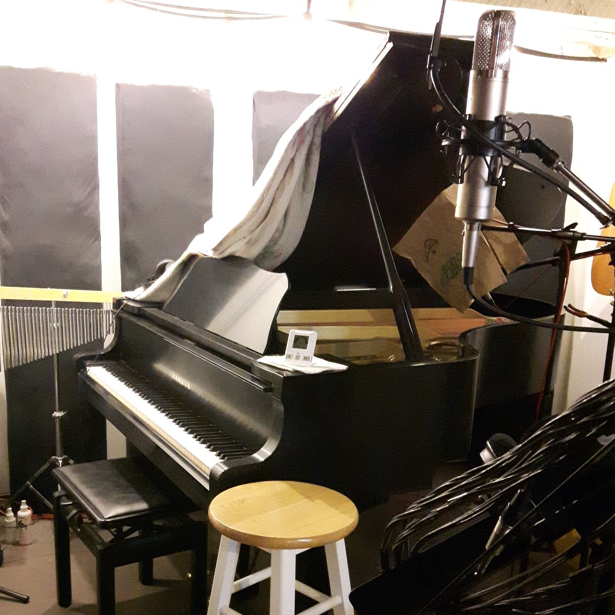Okay piano, you are soon to get a workout!! 
#lullabiesforbigeyes #thekerplunks 
#creativebc
#canadacouncilforthearts
