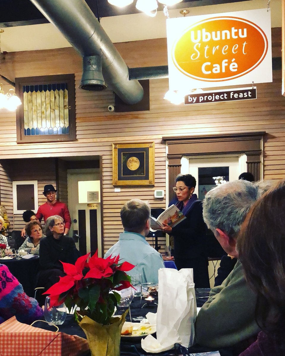 yeuyan_'s tweet photo. Check out #UbuntuCafe by #ProjectFeast in Kent, WA! Project Feast is a nonprofit that empowers culinary and social entrepreneurs who came to the US as refugees or immigrants! Today got to hear from Claudia Castro Luna, Washington State’s Poet Laureate starting in 2018! https://t.co/QZCx30krNJ