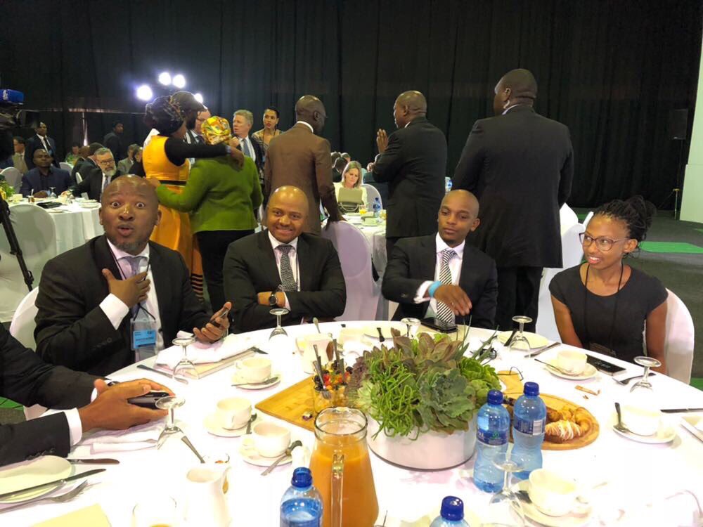 DrZweliMkhize's tweet photo. #ZweliMkhize with #ANCPBF convenor Daryl Swanepoel at the #ANCBreakfast at Nasrec this morning https://t.co/90I5lAk6gf