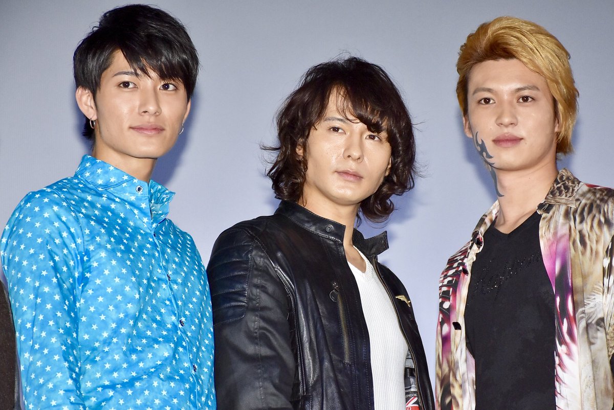 ムービーコア در توییتر 映画 ボーダーライン 初日舞台挨拶に主演の 藤田玲 をはじめ 荒井敦史 西川俊介 らワルかっこいい イケメン俳優たちが集結 T Co 8aupx6whns 牙狼 絶狼 涼邑零 ニンニンジャー 湊ミハル 仮面ライダーポセイドン