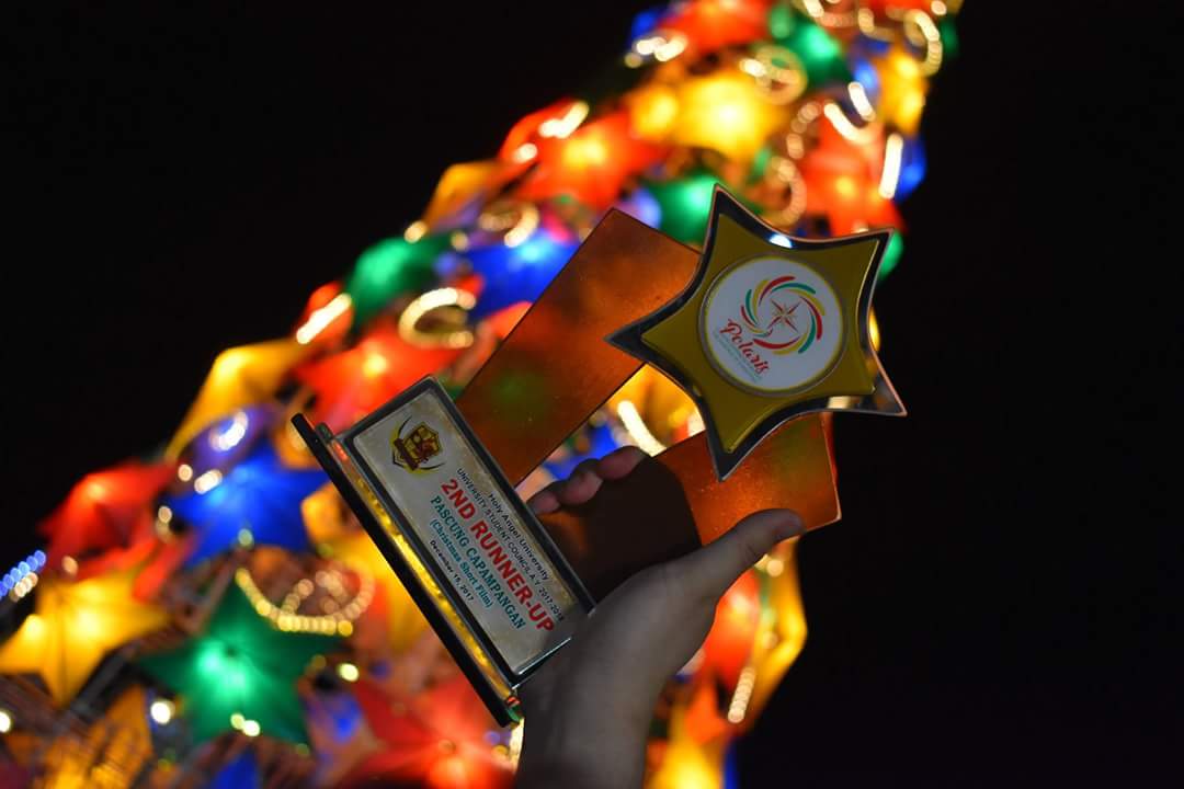 CSC_SBA's tweet photo. Muli, tayo nanaman ang nagwagi. 

🏅Overall Champion in Christmas Fest 2017
🥇1st runner up in Christmasaya
🥈2nd runner up in Christmas Carol
🥈2nd runner up in Short Film Making
🏅Champion in Christmas Tree Making

#OneSBA #OverallChampion https://t.co/sazQTAzHyy