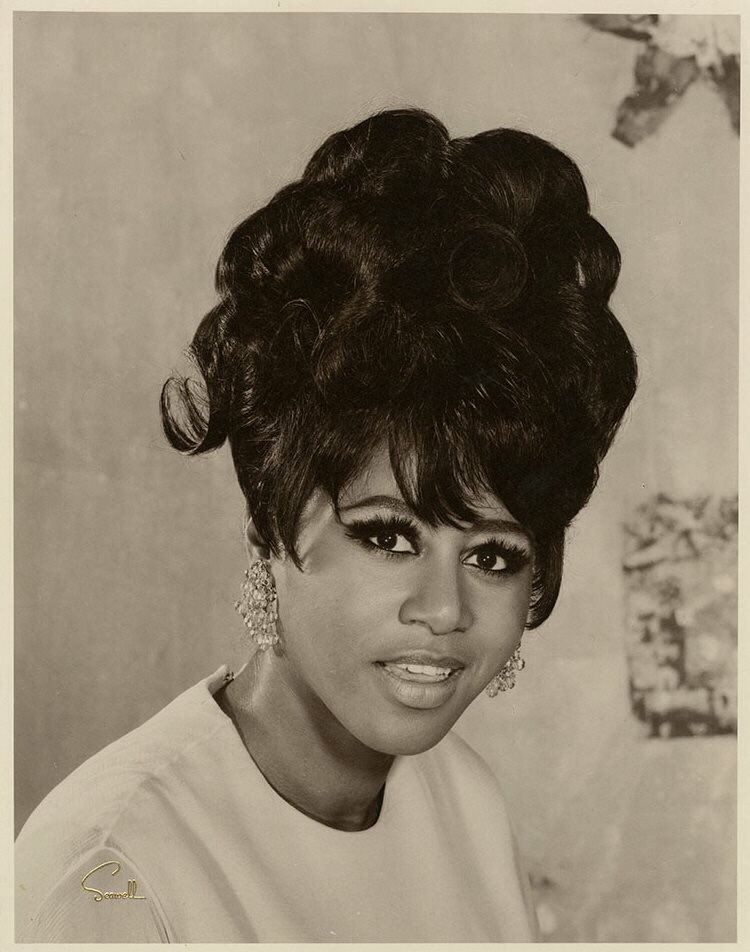 Happy Birthday Cindy Birdsong (December 15, 1939) singer of The Supremes.

Video:  