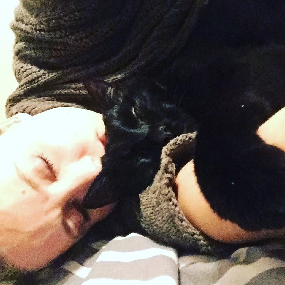 labobordelaise's tweet photo. Morning hug #fitgirl #fit #fitnessaddict #fitmotivation #fitness #healthy #healthyfood #healthylifestyle #lesmills #workout #basicfitfr #fitfam #eatclean #stronggirl #training #muscu #eathealthy #fitfrenchies #mangersain #bio #motivation #fitspiration #sportaddict #healthych… https://t.co/ICfJD8ylbh