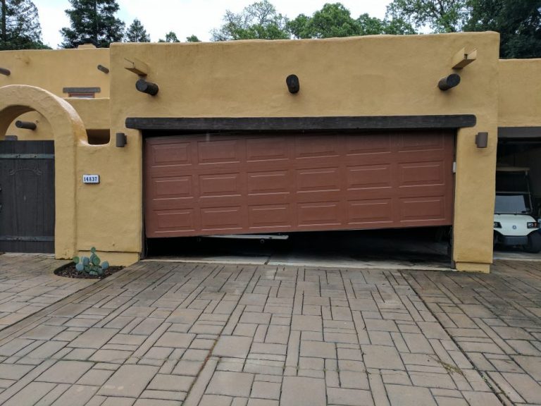 Is Your Garage Door Not Closing Or Not Closing Properly?

garage-door.com/is-your-garage…