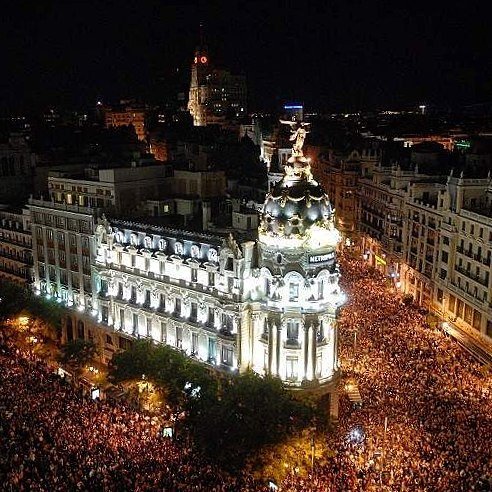 MaKiNoTa_SiNMaS's tweet photo. Reposting @artinfluencer:
¿Sin planes para este sábado? Entrad en nuestro último post de #quesecuece y veréis que vuelve la #NocheEnBlanco https://t.co/pev0Y5mH4z