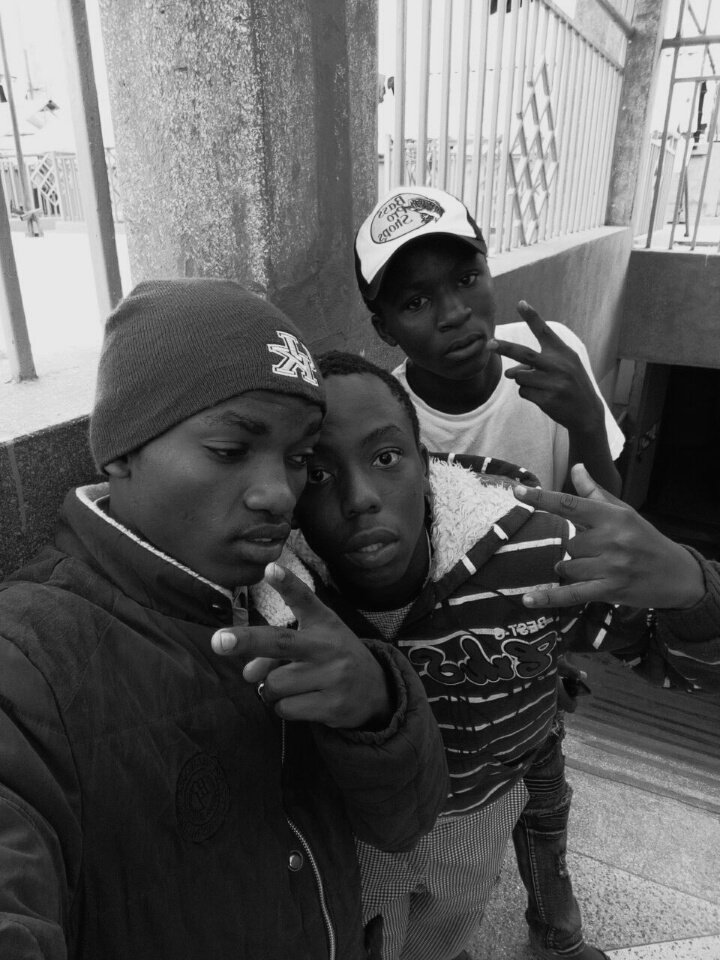 dollah_daniel's tweet photo. @VersmanKenya Black $ White https://t.co/uxtAVUAmDq