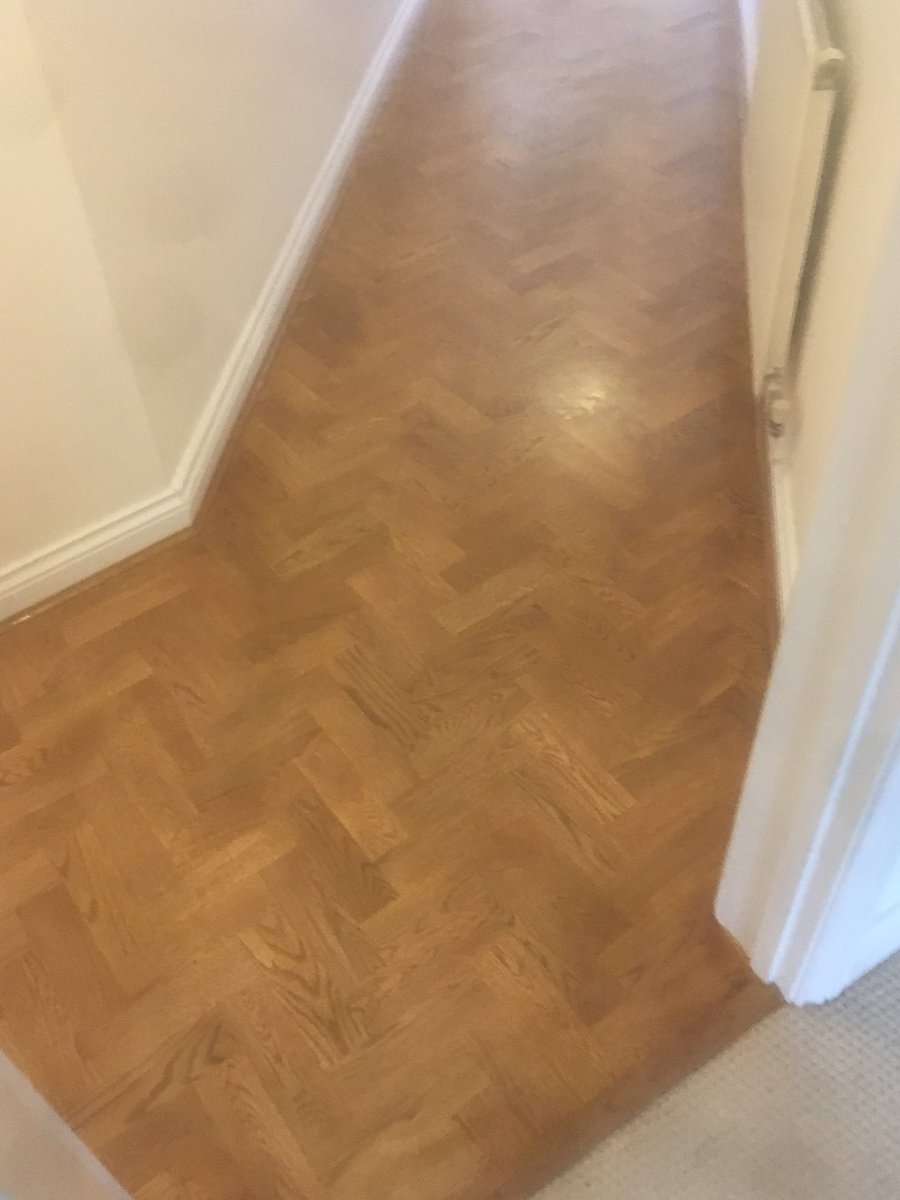 Jenco Flooring On Twitter An L Shaped Hallway With Havwoods Oak