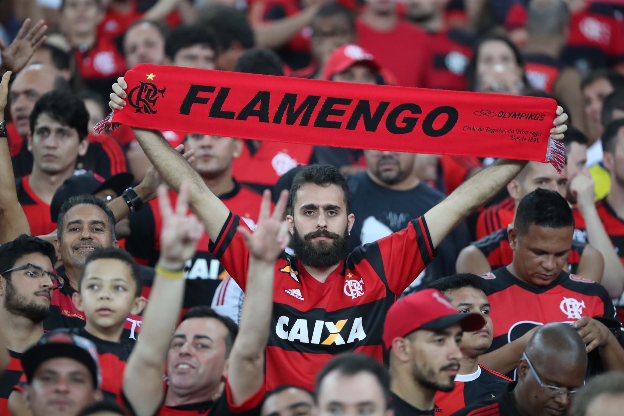 Resultado de imagem para lider do brasileiro 2018 flamengo
