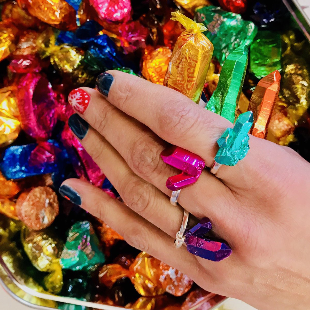 HotRocks or #qualitystreet? Why not have both #RHHotRocks #nanoceramic #giftsforgemgeeks