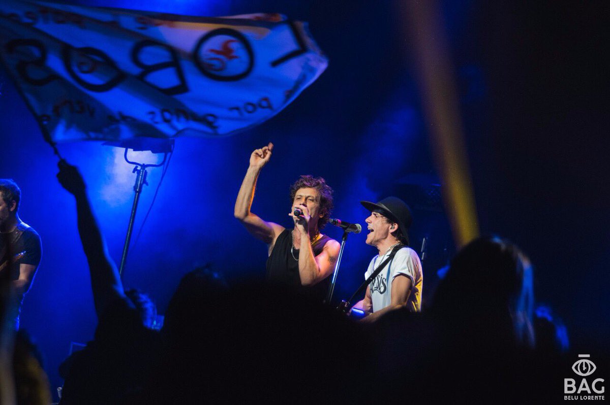 Ayer <a href="/GuasonesoficiaI/">Guasones</a> se presentó en el mítico estadio Obras Sanitarias para dejar una noche calurosa llena de agite y rocanrol. El lunes todas las fotos en la pagina de <a href="/ElGhettoOk/">BienvenidosAlGhetto</a>
