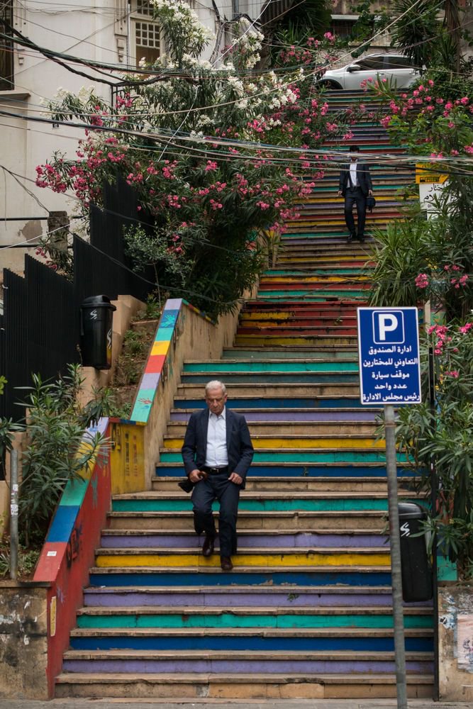 OMinternational's tweet photo. #art #artwork #street #graffiti #stairs #MiddleEast #urban #color #OMInternational #GoWithOM #missions
Street art fills urban spaces in this Middle Eastern city. Calling all artists: What would you want to say through your art to the masses?
Photo by Garrett N. https://t.co/5KgMJROQh6