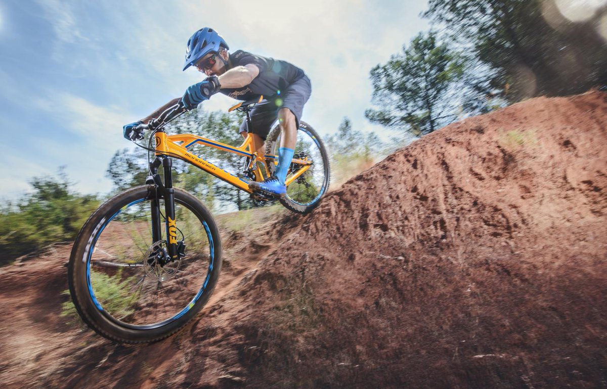 MondrakerBikes's tweet photo. Feeling the called of the trails #FactorRR #Trail #Mondrakerbikes https://t.co/ExGqCubVUN