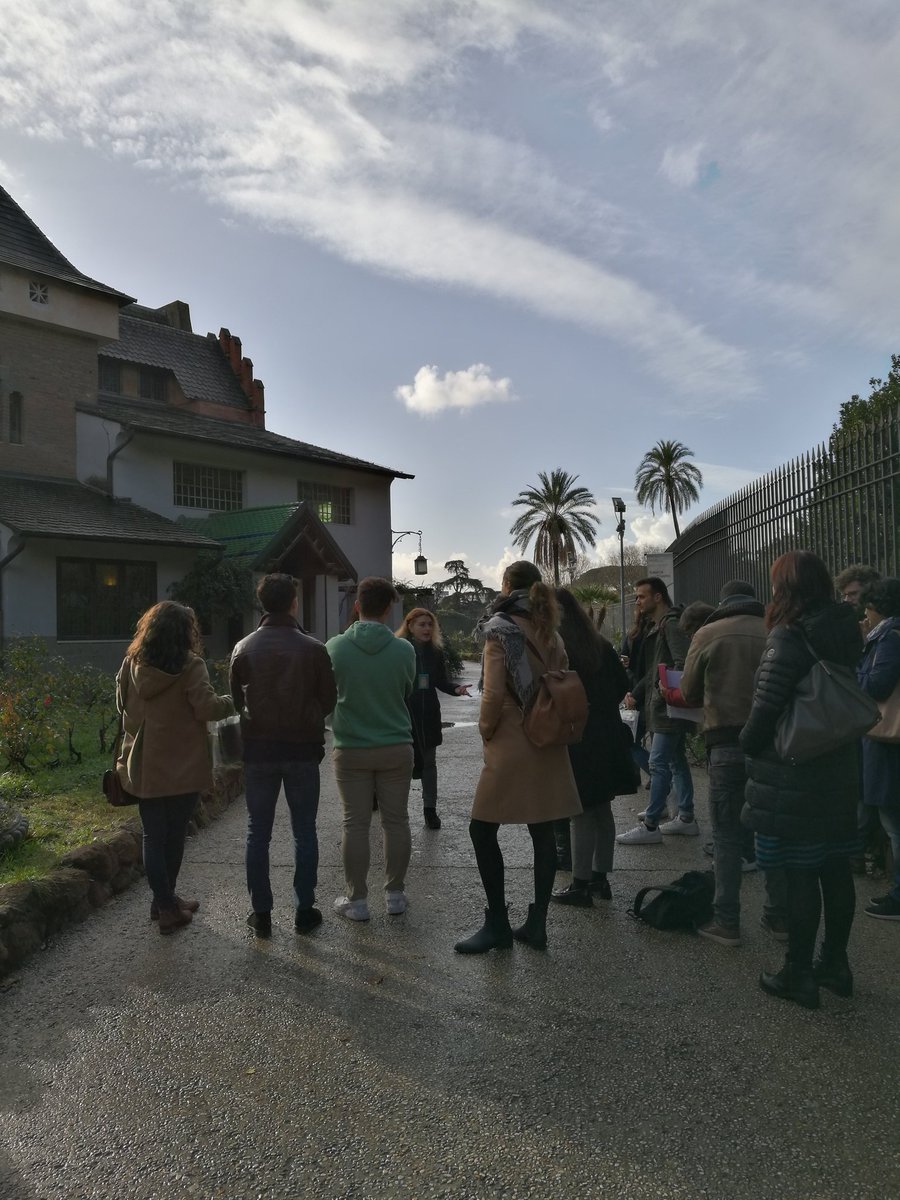 Turismoromaweb's tweet photo. #VillaTorlonia c'è! Al via anche il secondo itinerario dell'#instameetigersroma2017.
#bellaRoma https://t.co/YVtk6mqN3x