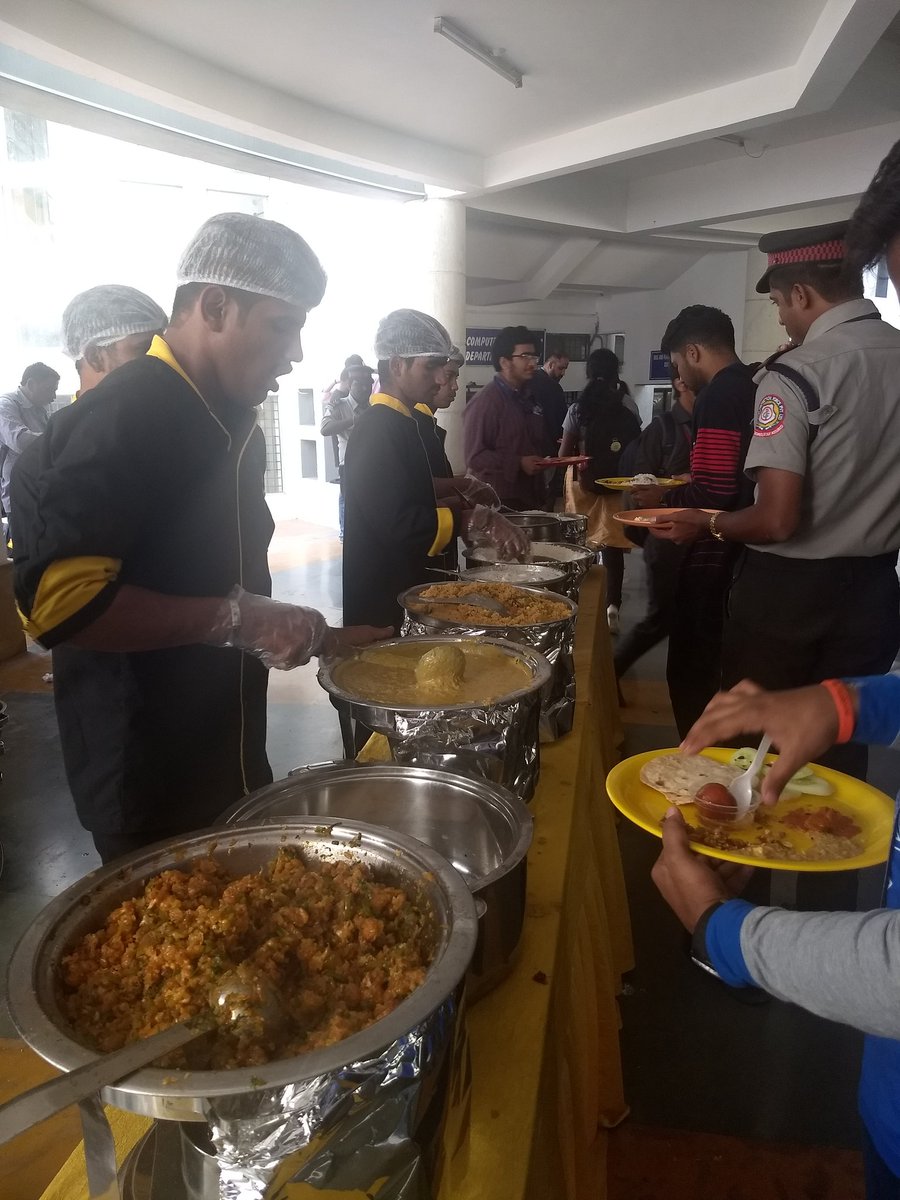 chethanrt's tweet image. #DCB2017 food n drupal sessions together make a great combination @drupalbangalore @22feettribalww