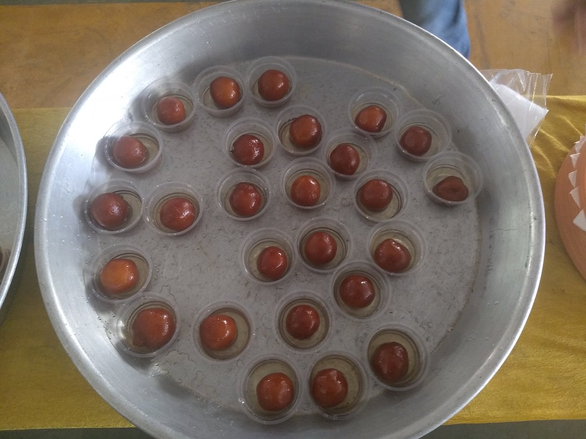 chethanrt's tweet image. #DCB2017 food n drupal sessions together make a great combination @drupalbangalore @22feettribalww