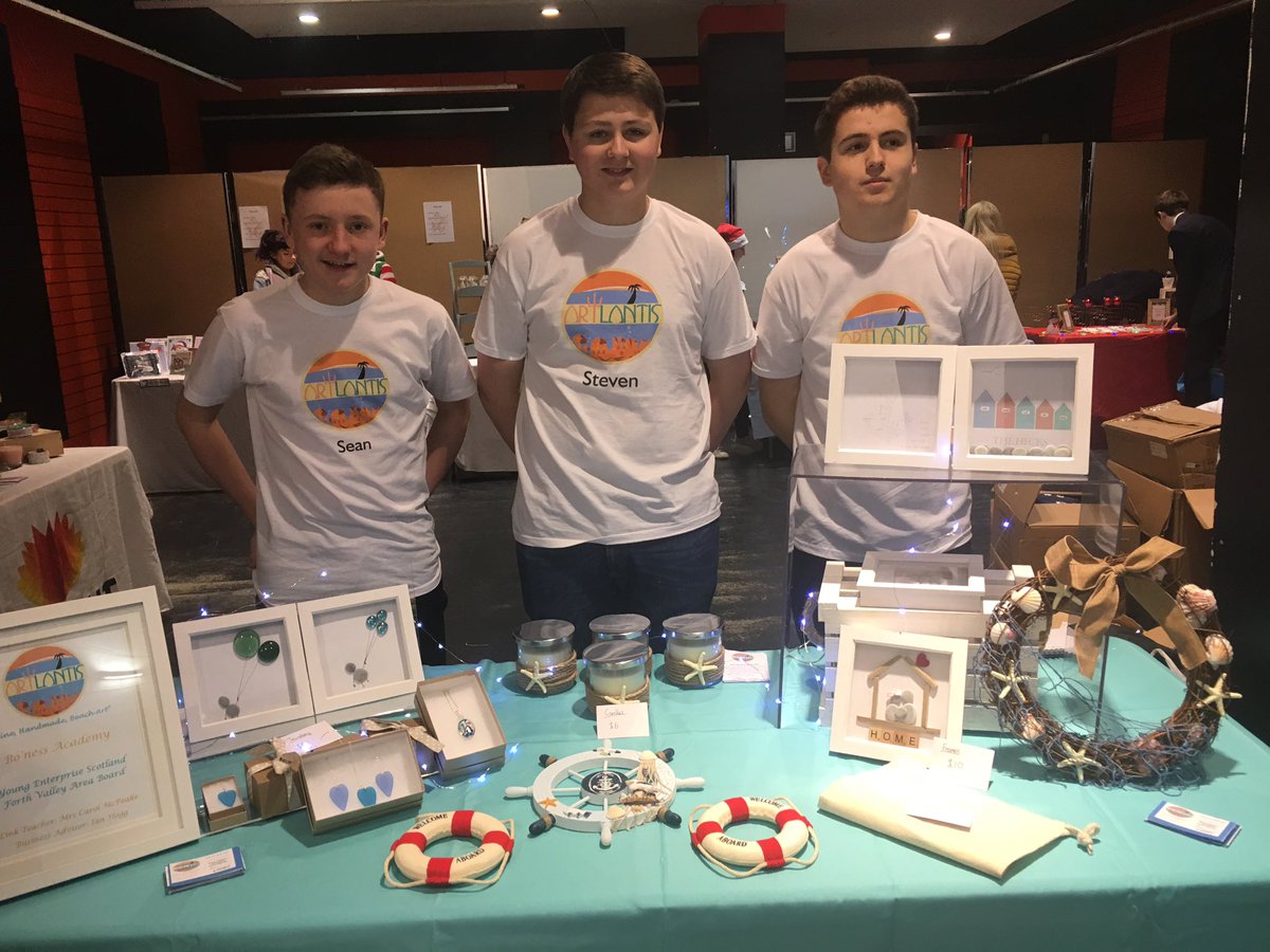bo_enterprise's tweet photo. Our two Young Enterprise Companies are selling their goods at the Thistle Centre, Stirling today! Please pop over and visit their stalls. Merry Christmas! 🎄🎄🎄 https://t.co/izsTms4fR8