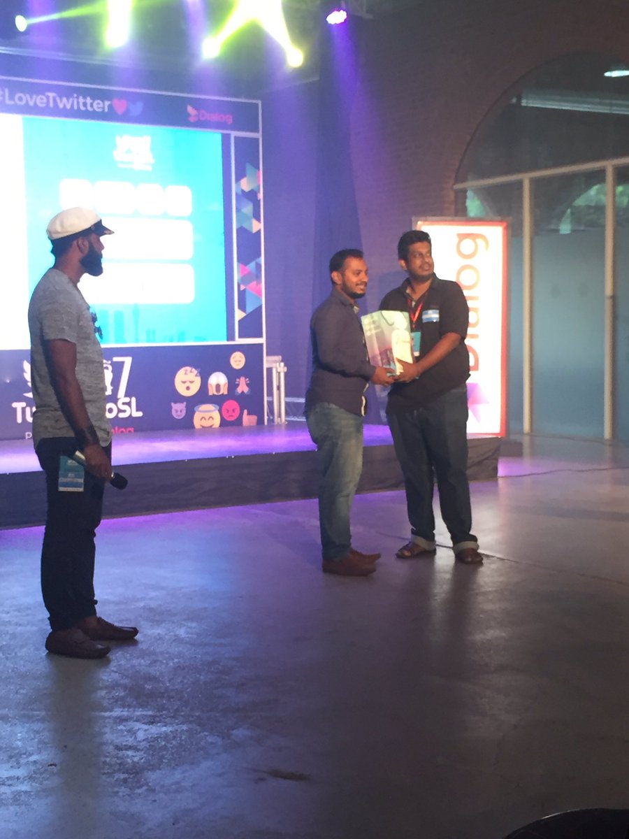 dialoglk's tweet photo. Congrats @AAQEEEB. Best sportaholic at #TweepUpSL! https://t.co/rTa6Opf8eV