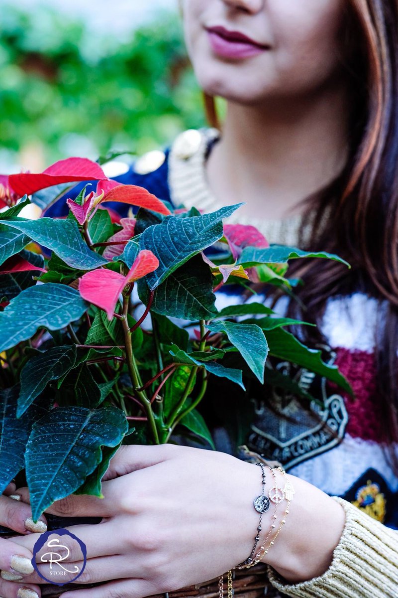 srstoreitaly's tweet photo. PUREZZA, INNOCENZA, BELTÀ per una donna forte e allo stesso tempo romantica che vuole seguire un percorso di eleganza continuo e senza tempo.
https://t.co/iKrT4bzqLy
#regalidicuore #allyouneed #srstore #italy #italia #gioielli #idearegalo #srstoreitaly #argento #silver #regalo https://t.co/T6AlHJE1Sx