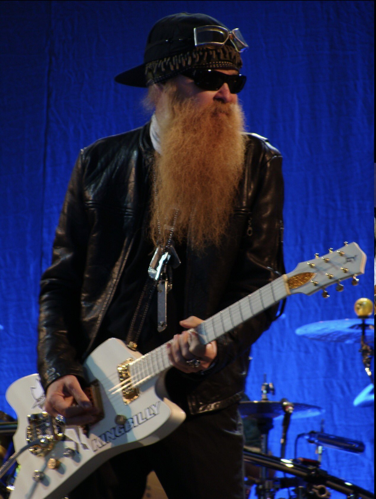 Happy Birthday to ZZtop\s Billy Gibbons \\m/...   