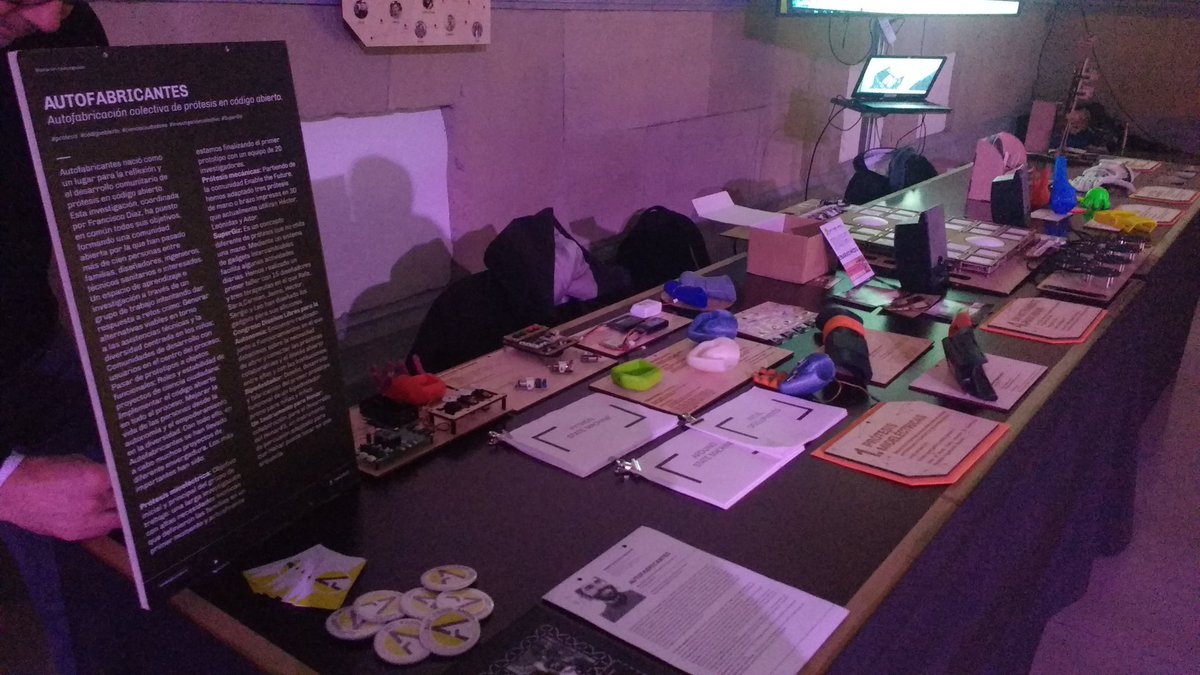 Autofabricantes tweet media