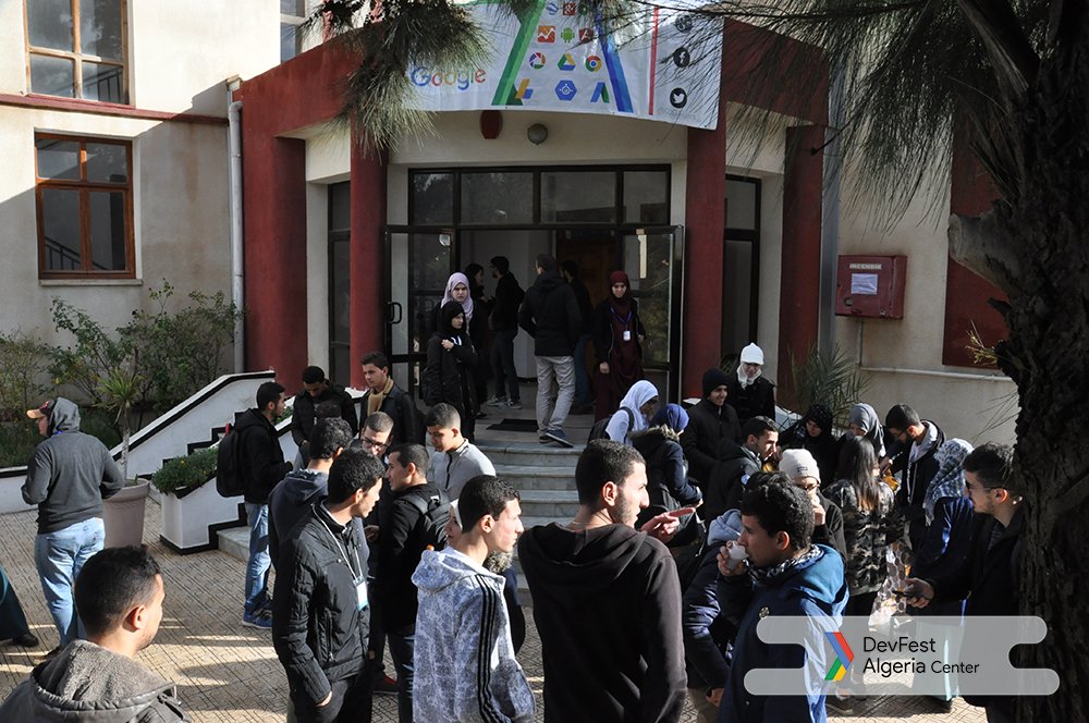 GDG_Algiers's tweet photo. Time to relax, Participants are now having a tea break 😀

#DevFest17MENA #DevFestAlgeriaCenter #GDGAlgiers #GDGLesRosiers #GDGTipaza #GDGChlef #GDGGhardaia #GDGMsila #GDGElTarf #GDGTlemcen #WTM #GDGs #Algeria #2K17 #TeaBreak https://t.co/k1sH8VClDV